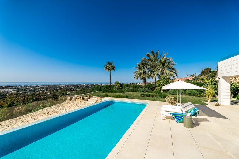 Villa Monte Halcones with stunning sea views (R) - Marbella, Spain