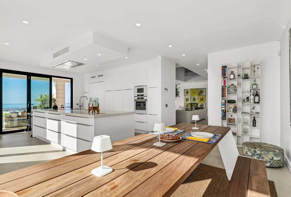 Villa Monte Halcones with stunning sea views (R) - Marbella, Spain