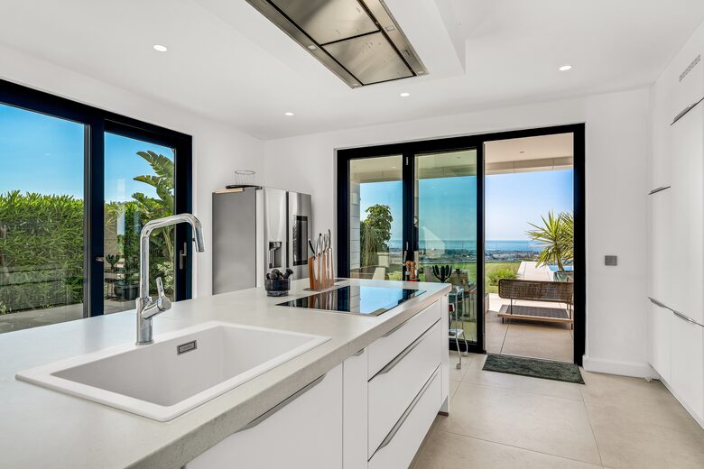 Villa Monte Halcones with stunning sea views (R) - Marbella, Spain