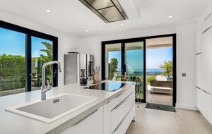 Villa Monte Halcones with stunning sea views (R)