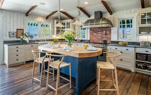 Ranch Style Oasis in Santa Barbara (R)