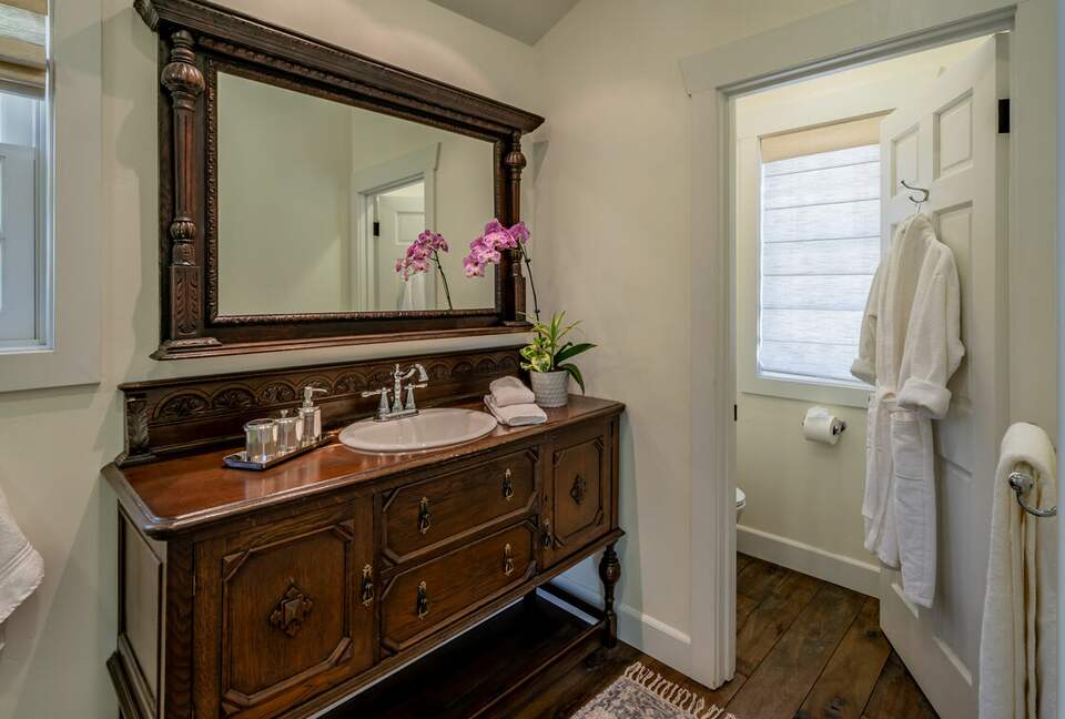 Ranch Style Oasis in Santa Barbara (R) - Santa Barbara, California