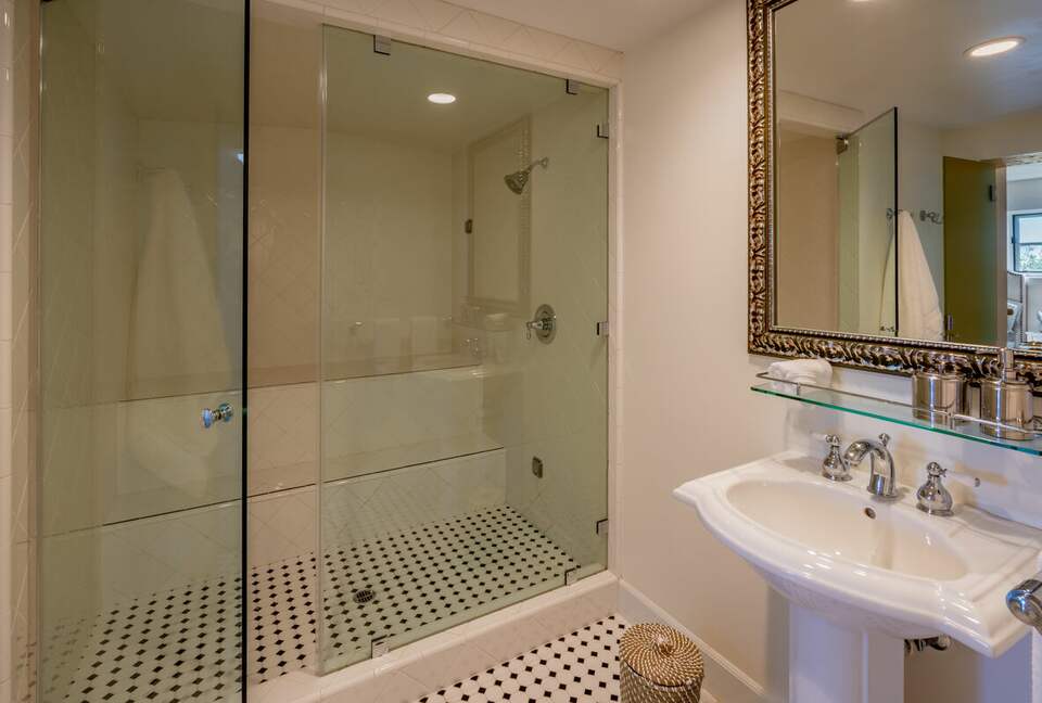 Ranch Style Oasis in Santa Barbara (R) - Santa Barbara, California