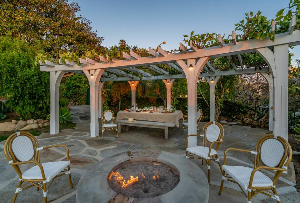 Ranch Style Oasis in Santa Barbara (R) - Santa Barbara, California