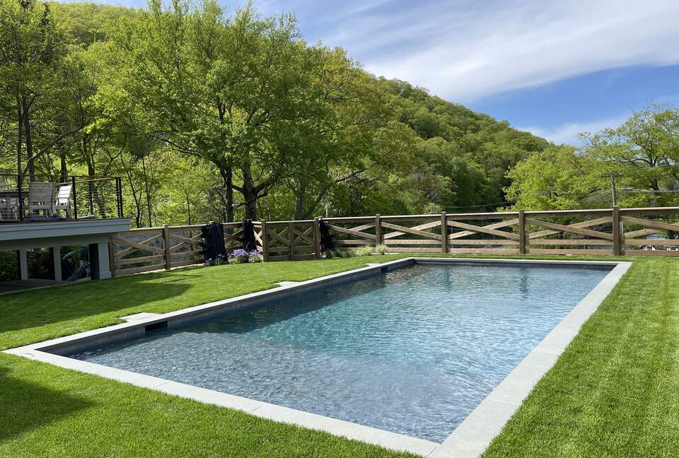 Stunning Modern Cabin by the Lake - New Preston Marble Dale, Connecticut