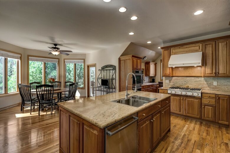 Edelweiss Chalet | Ski to Lift - Steamboat Springs, Colorado