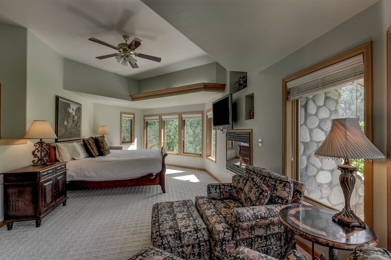 Edelweiss Chalet | Ski to Lift - Steamboat Springs, Colorado