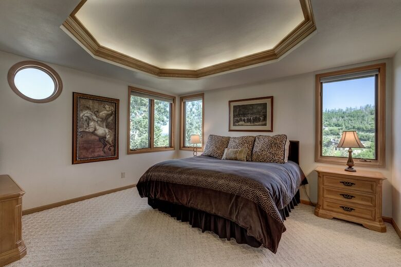 Edelweiss Chalet | Ski to Lift - Steamboat Springs, Colorado