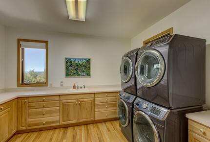 Edelweiss Chalet | Ski to Lift - Steamboat Springs, Colorado