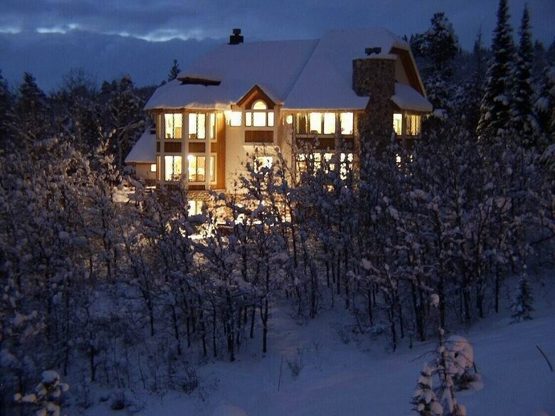 Edelweiss Chalet | Ski to Lift - Steamboat Springs, Colorado