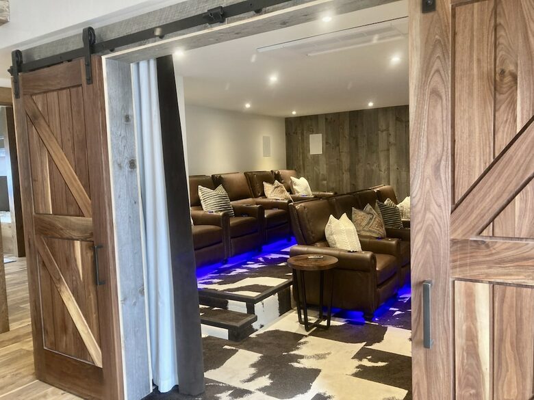 Edelweiss Chalet | Ski to Lift - Steamboat Springs, Colorado