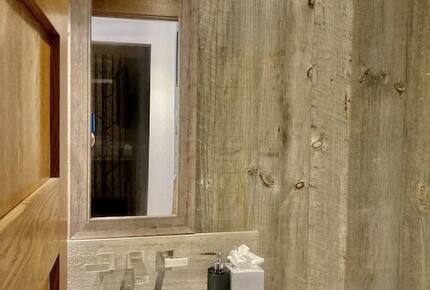 Edelweiss Chalet | Ski to Lift - Steamboat Springs, Colorado