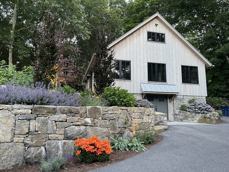 Stunning Modern Cabin by the Lake - New Preston Marble Dale, Connecticut