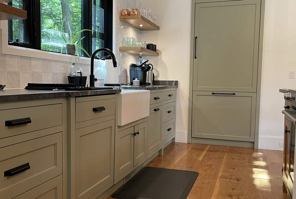 Stunning Modern Cabin by the Lake - New Preston Marble Dale, Connecticut