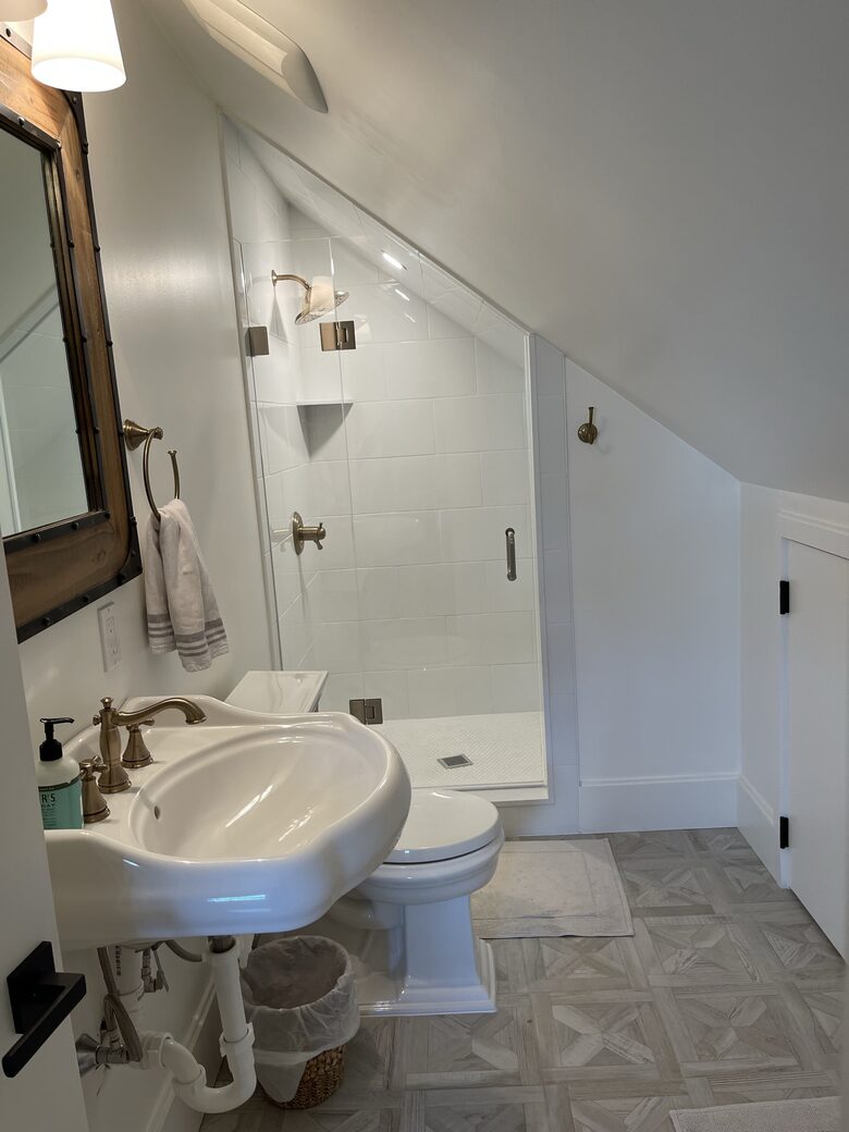 Stunning Modern Cabin by the Lake - New Preston Marble Dale, Connecticut