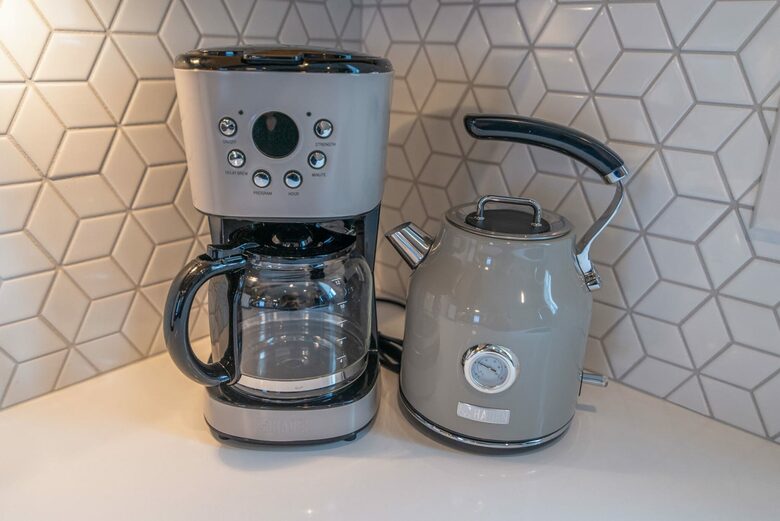 Vibrant Germantown Gem With Rooftop View - Nashville, Tennessee