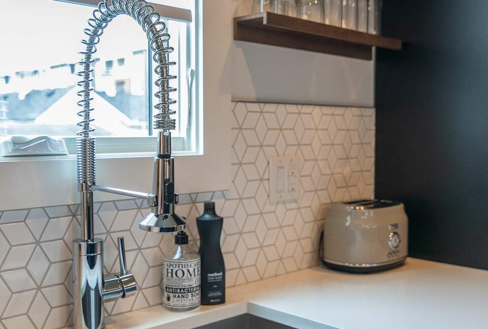 Vibrant Germantown Gem With Rooftop View - Nashville, Tennessee