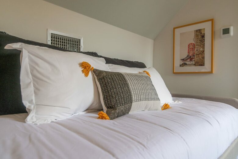 Vibrant Germantown Gem With Rooftop View - Nashville, Tennessee