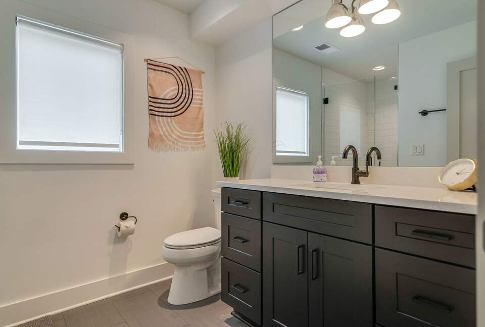 Vibrant Germantown Gem With Rooftop View - Nashville, Tennessee