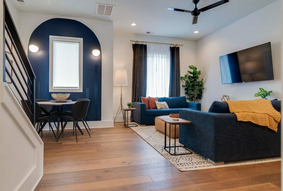 Vibrant Germantown Gem With Rooftop View - Nashville, Tennessee