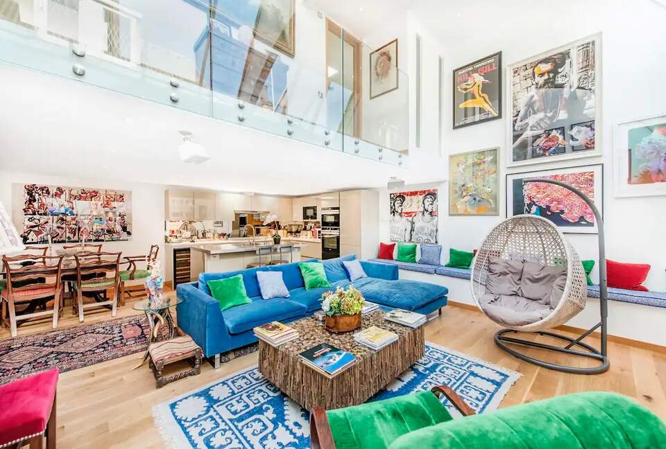 Unique Artists House in Chelsea - London, United Kingdom