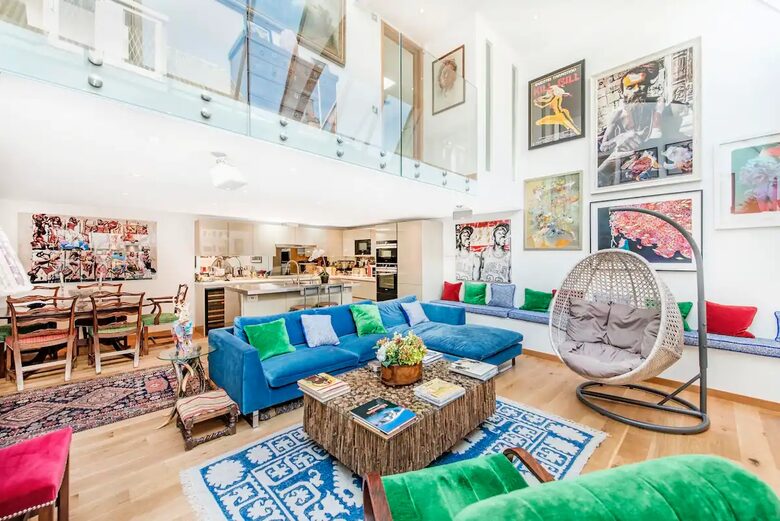 Unique Artists House in Chelsea - London, United Kingdom