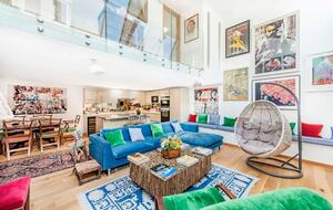 Unique Artists House in Chelsea - London, United Kingdom