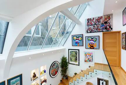 Unique Artists House in Chelsea - London, United Kingdom