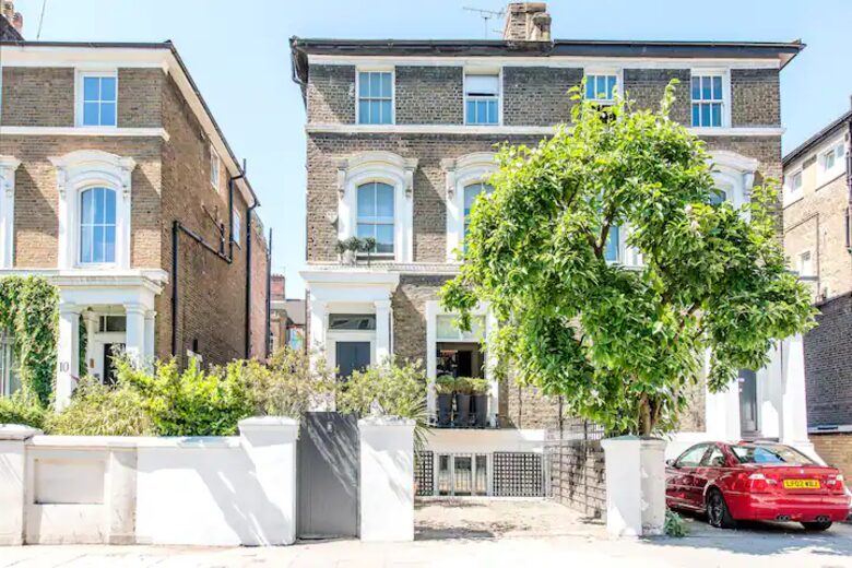 Unique Artists House in Chelsea - London, United Kingdom