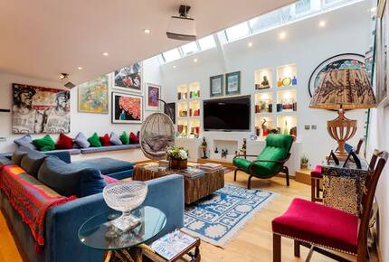 Unique Artists House in Chelsea - London, United Kingdom