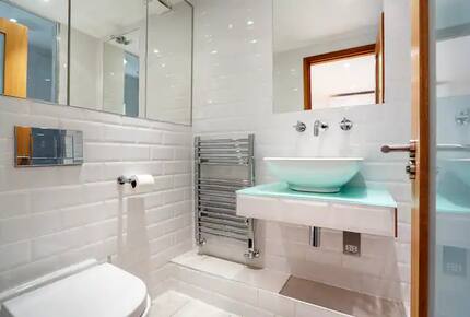 Unique Artists House in Chelsea - London, United Kingdom