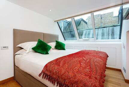 Unique Artists House in Chelsea - London, United Kingdom