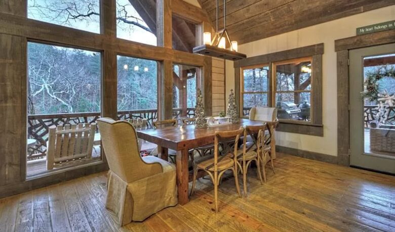 Stunning Modern Lakefront Retreat - Blue Ridge, Georgia