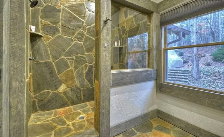 Stunning Modern Lakefront Retreat - Blue Ridge, Georgia