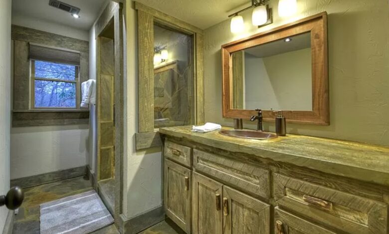 Stunning Modern Lakefront Retreat - Blue Ridge, Georgia