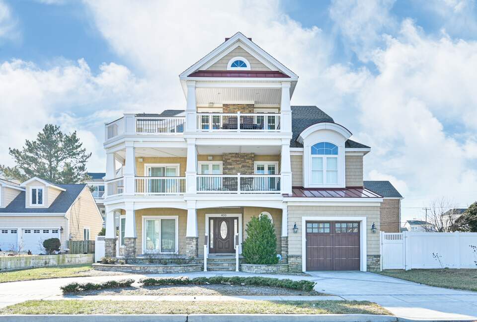 Luxury Beachfront Estate with Pool and Hot Tub - Brigantine, New Jersey
