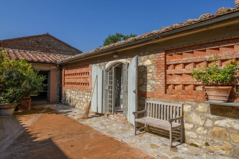 L'ocanda Rancioli - San Casciano dei Bagni, Italy