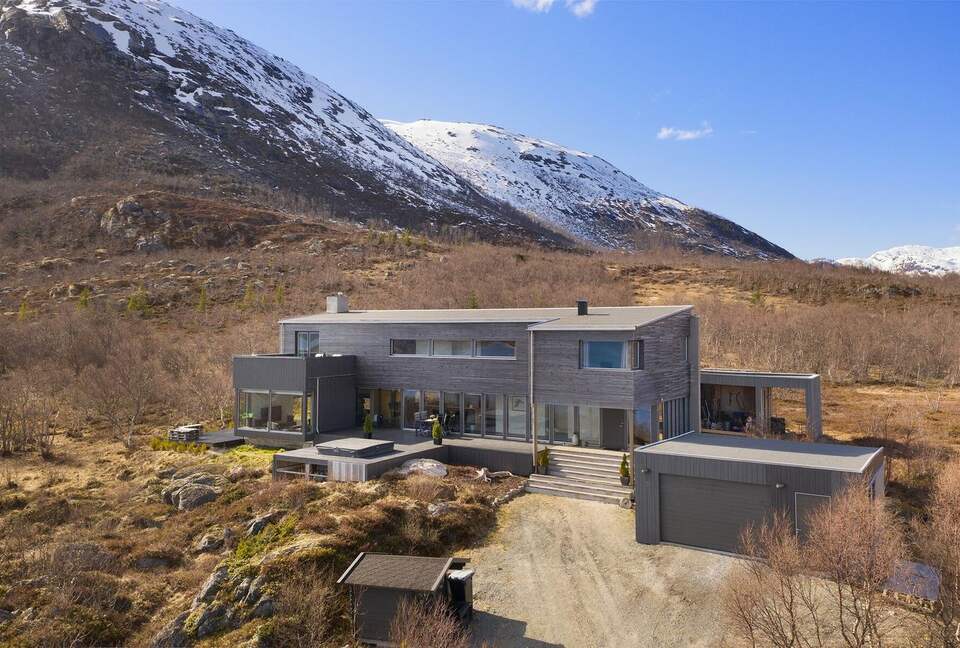 Aurora observatory - Kongsvik, Norway