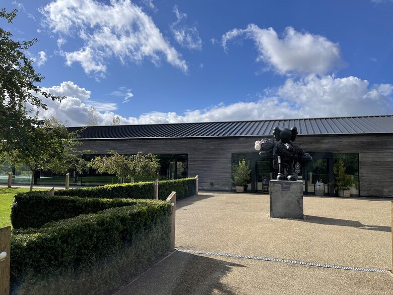 Blackbird Lakeside Cabin - Lechlade, United Kingdom