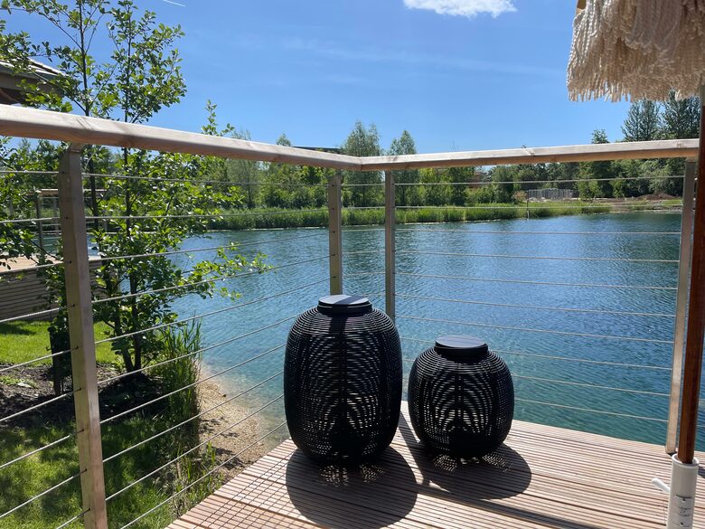 Blackbird Lakeside Cabin - Lechlade, United Kingdom