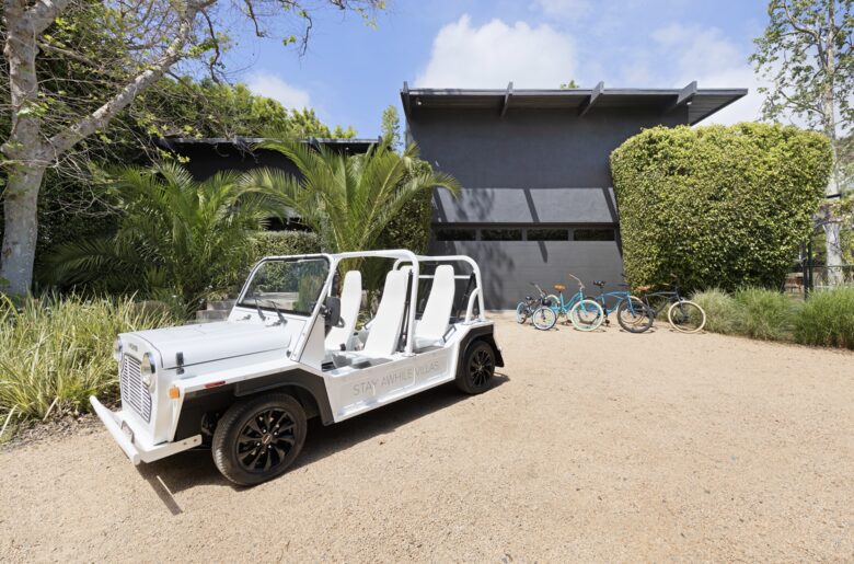 Luxe Malibu Beach Bungalow - Malibu, California