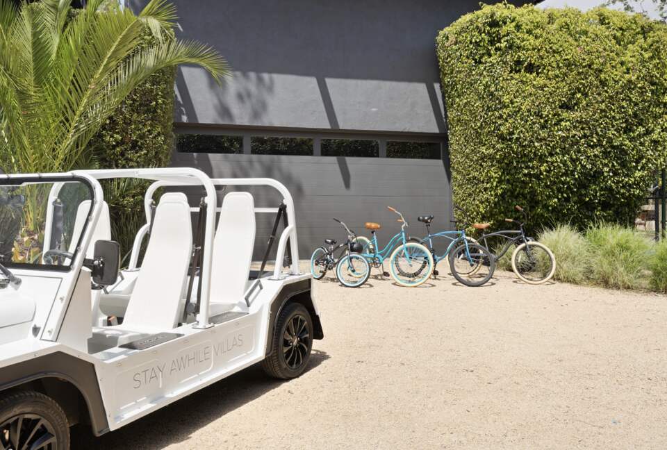 Luxe Malibu Beach Bungalow - Malibu, California