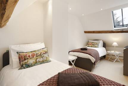 The Old School House - Dumbleton, United Kingdom