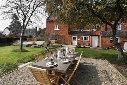 The Old School House - Dumbleton, United Kingdom