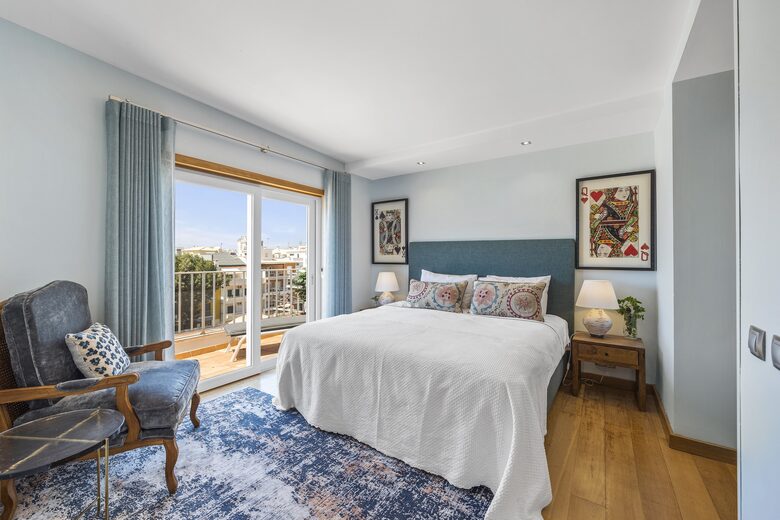 Oceanside Penthouse Marisea - Quarteira, Portugal