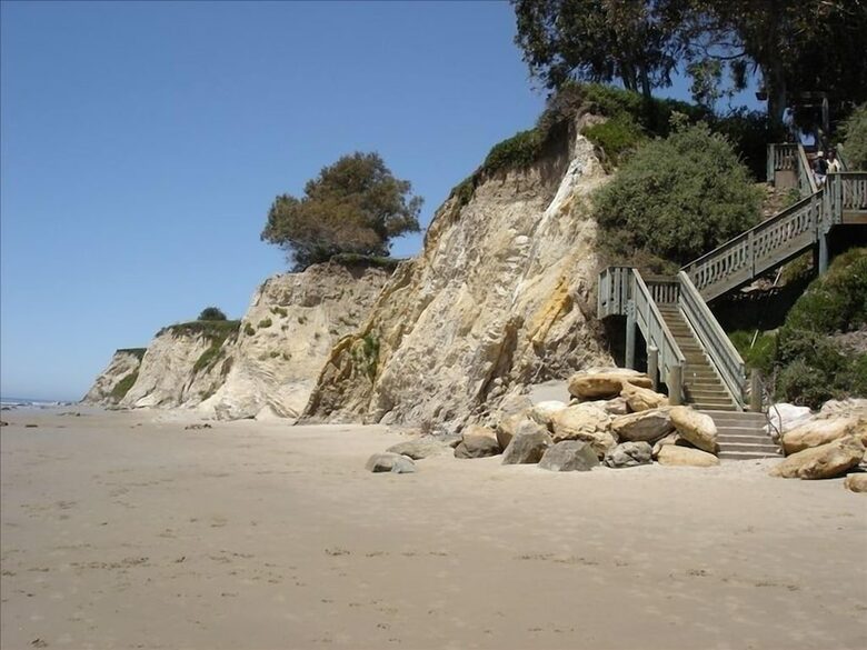Luxury Beach Cottage with Breathtaking Ocean Views - Santa Barbara, California