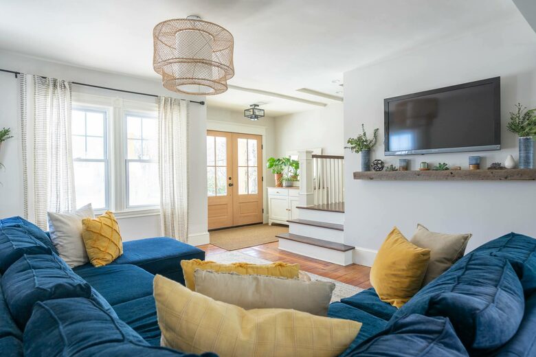 Modern Farmhouse with Rustic Charm - Portsmouth, Rhode Island