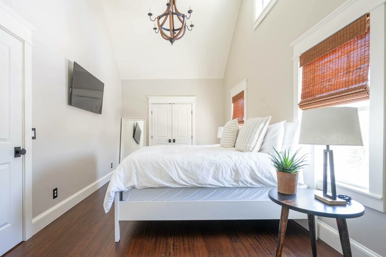 Modern Farmhouse with Rustic Charm - Portsmouth, Rhode Island