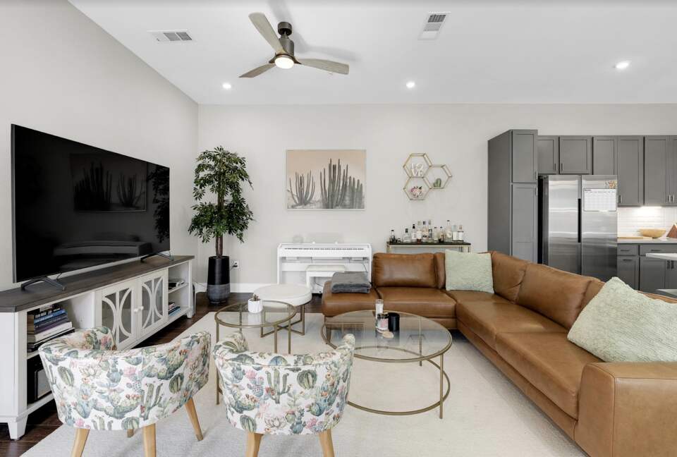 Modern Luxury in The Grove - Austin, Texas