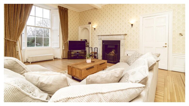 Georgian Family Home - Stirling, United Kingdom